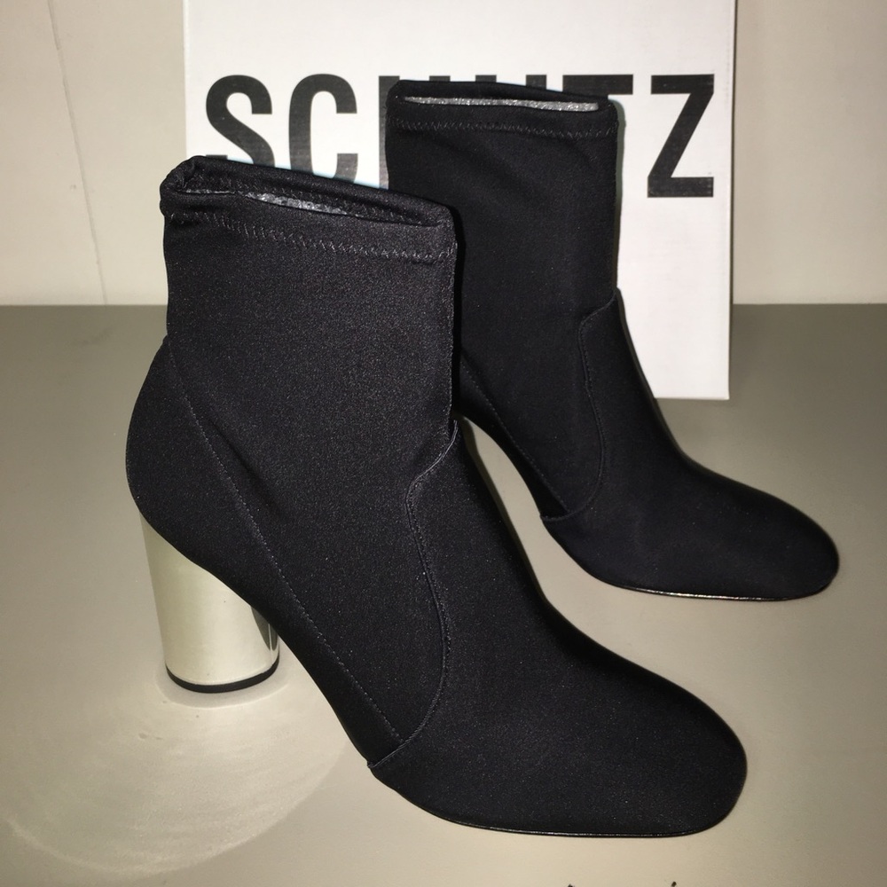 Schutz Pecca Bootie